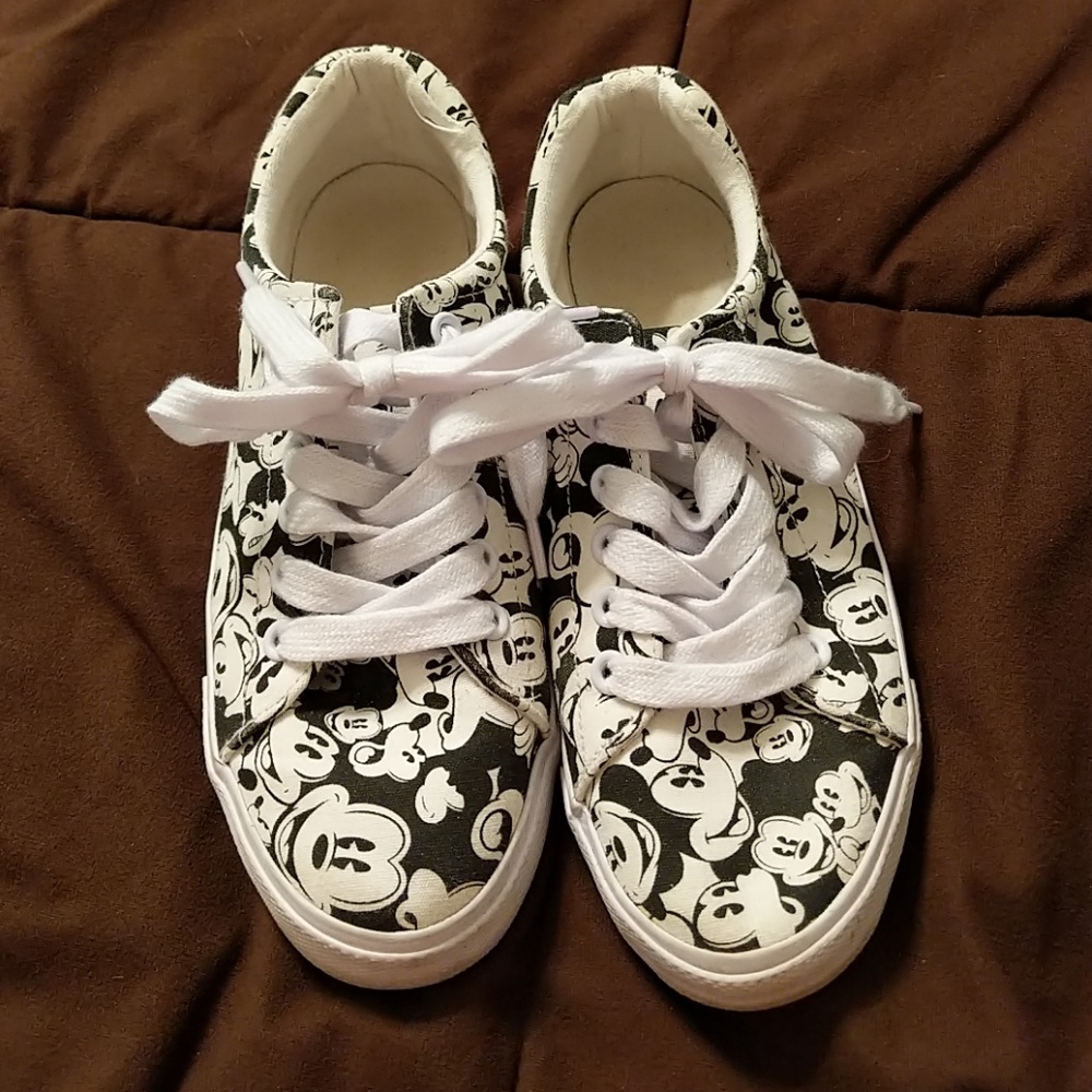 Mickey Shoes